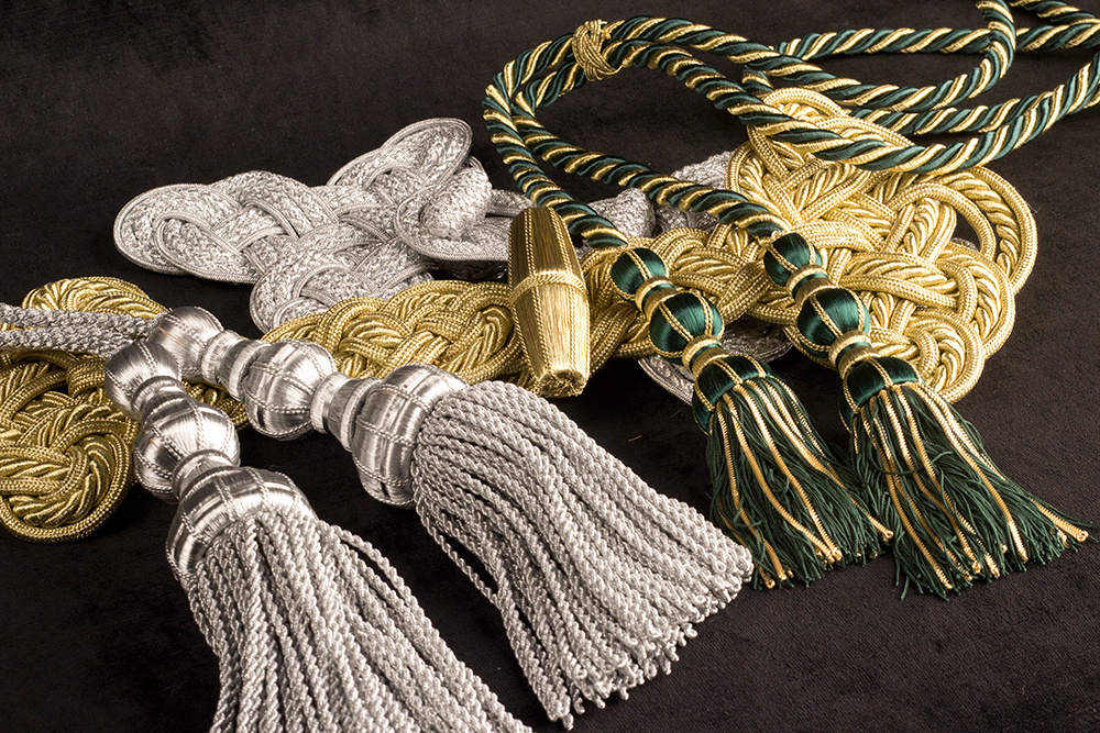 ORNAMENTOS LITURGICOS, ornamentos litúrgicos, comprar ornamentos litúrgicos